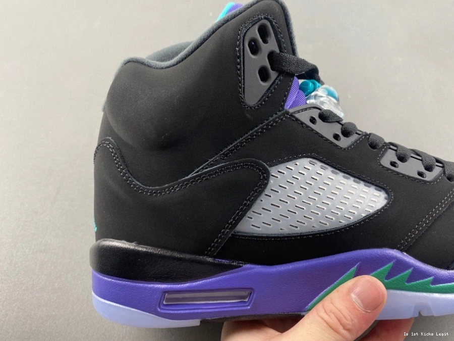 Air Grape' 136027-007 'Black Jordan  5 Retro 0902